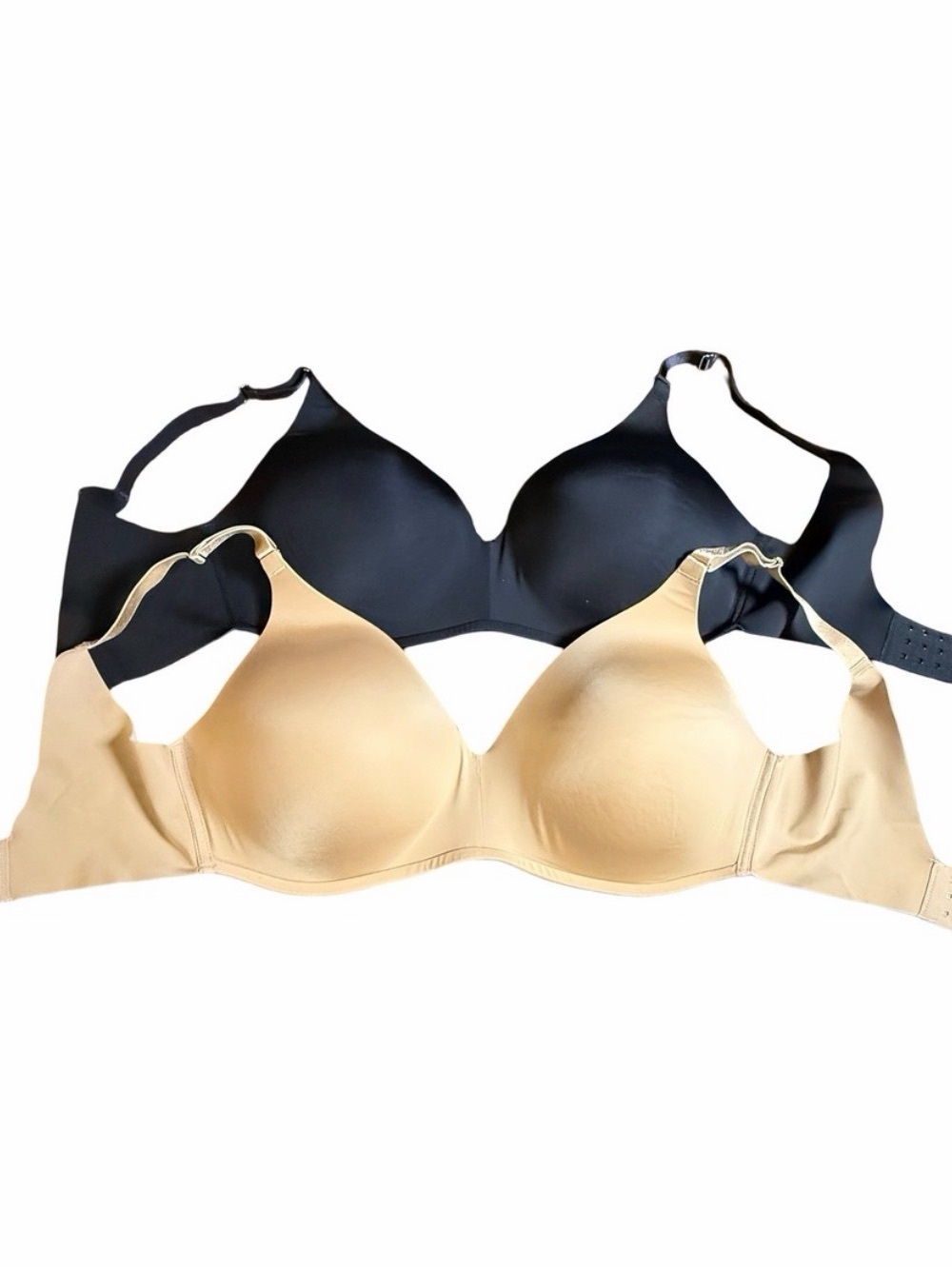 Soma Smooth Seamless Bras Set in Black and Nude